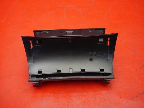 Aschenbecher mercedes w211 - mercedes,